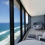 Beach Front Sky Home - Floor 35